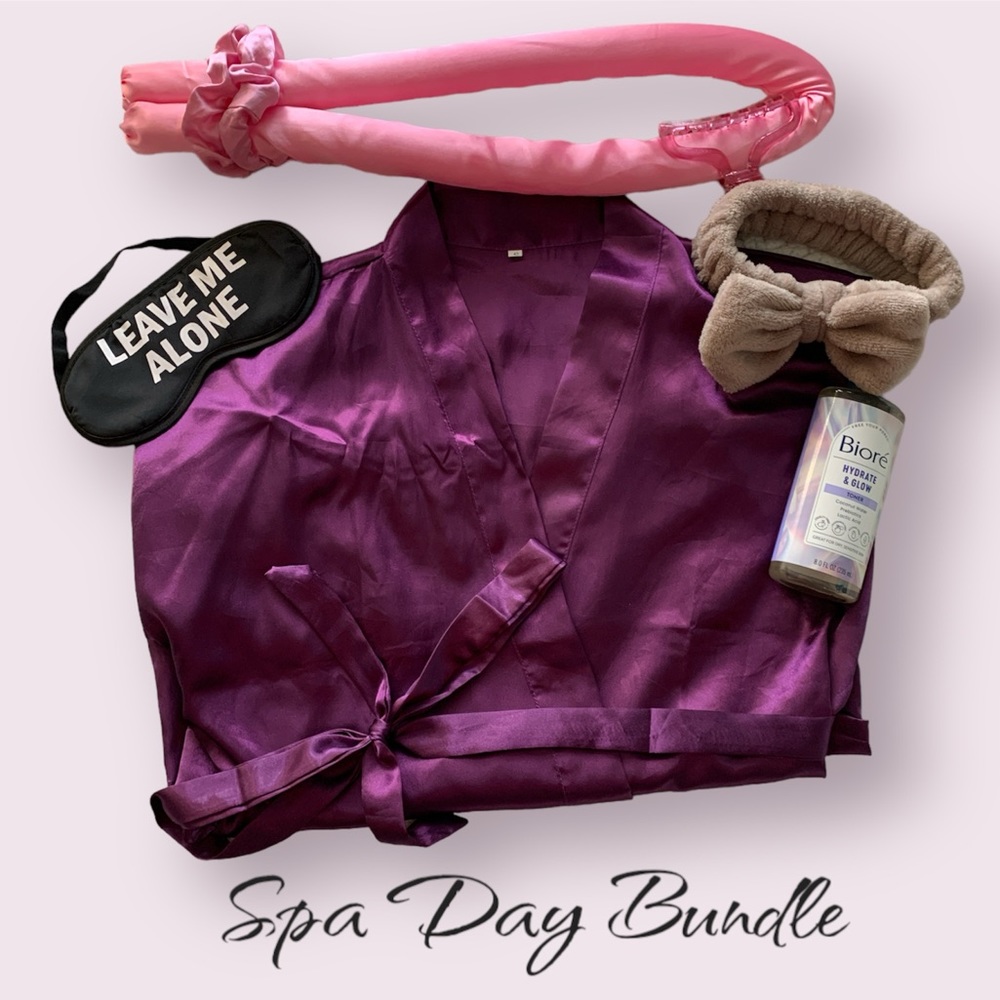 GIFT Spa Day Gift Set Women Robe, curler, Headband, toner & sleep mask